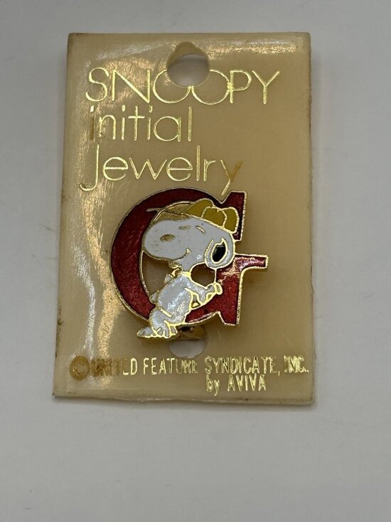 Aviva Jewelry - Vintage Snoopy Pin by Aviva Initial "G" Red Color Enameled Charlie Brown Dog Fun